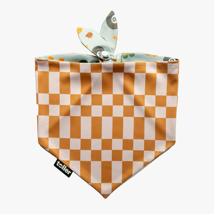 Lucky Duck 2-in-1 dog bandana, side two